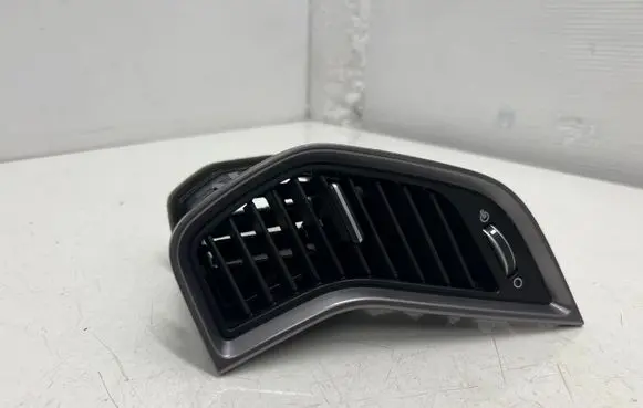Hyundai Santa Fe Dash center air vent grill 974202W000