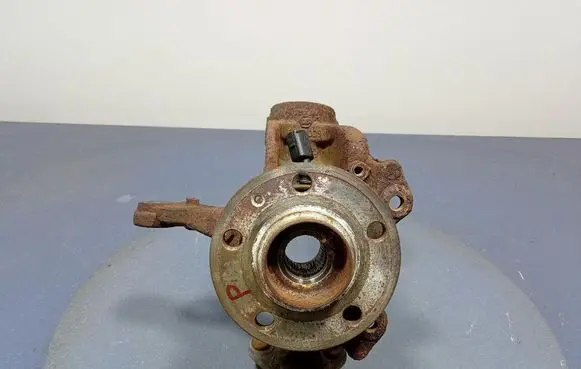 Skoda Fabia Mk3 (NJ) Front wheel hub spindle knuckle 