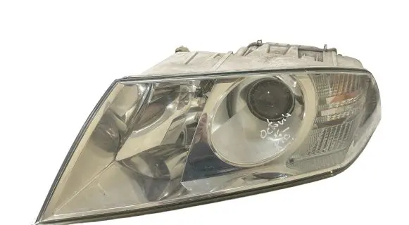 Skoda Octavia Mk2 (1Z) Headlight/headlamp