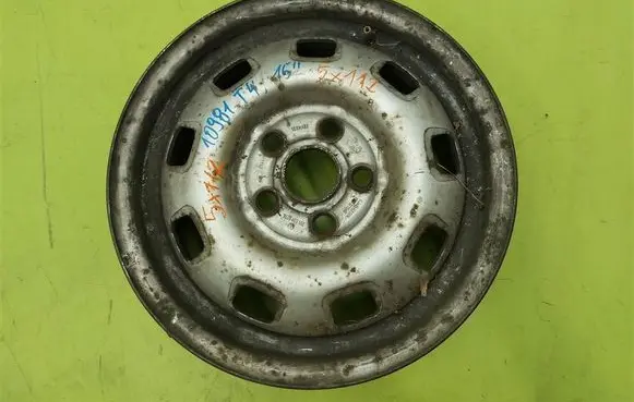 Volkswagen Transporter - Caravelle T4 R15 steel rim 701601027A