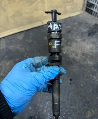 Ford Focus Fuel injector 0445110259