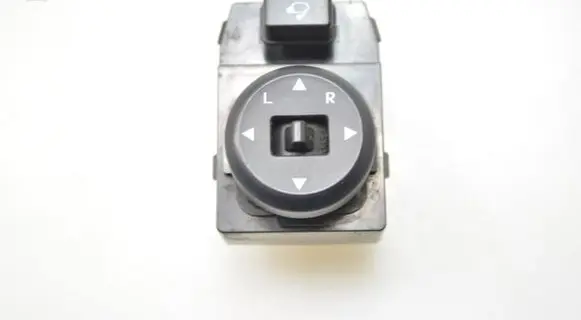 KIA Sorento Wing mirror switch 202008898