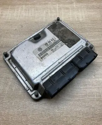 Skoda Roomster (5J) Engine control unit/module ECU 038906019J 0281010216