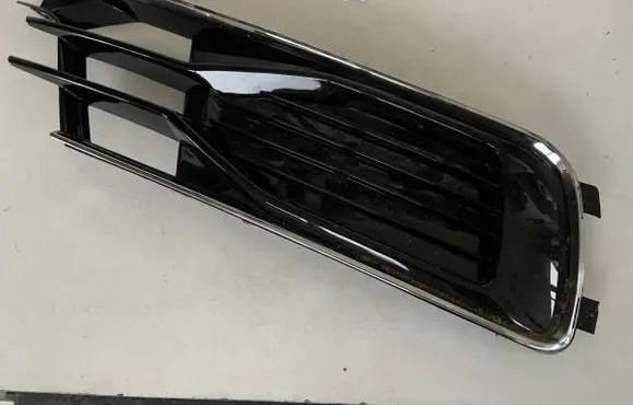 Audi A6 S6 C7 4G Front bumper lower grill 4G0807682AE 4G0807648