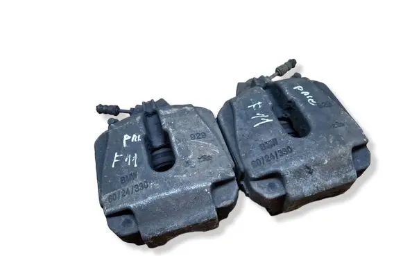 BMW 5 F10 F11 Front brake caliper 6024330