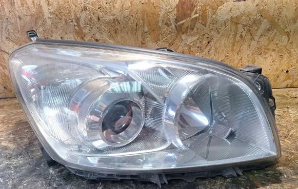 Toyota RAV 4 (XA30) Headlight/headlamp