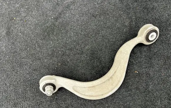 Porsche Panamera (970) Rear control arm 971505362