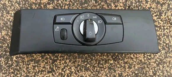 BMW 5 E60 E61 Light switch 6988565