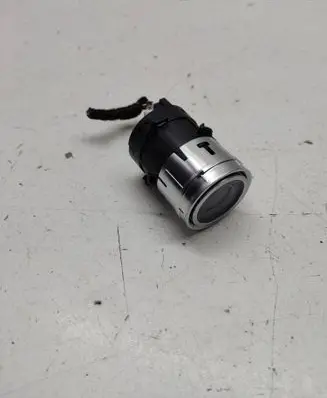 Mercedes-Benz E W213 Engine start stop button switch A2139055500 19T59