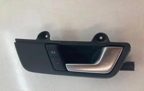 Audi A4 S4 B7 8E 8H Front door interior handle 8E2837020