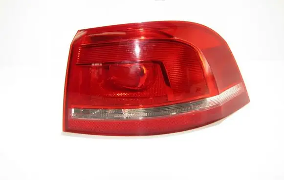Volkswagen PASSAT B7 Rear/tail lights 3af945096e