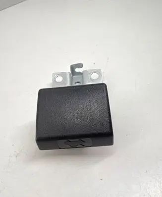 Nissan Navara D23 Engine bonnet (hood) release handle
