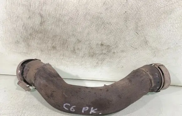 Intercooler hose/pipe