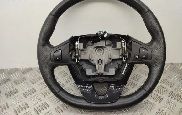 Renault Zoe Steering wheel 484005406R