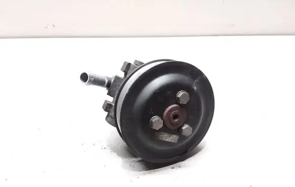 BMW 3 E90 E91 Power steering pump 678883803
