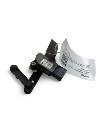 Headlight/headlamp level sensor