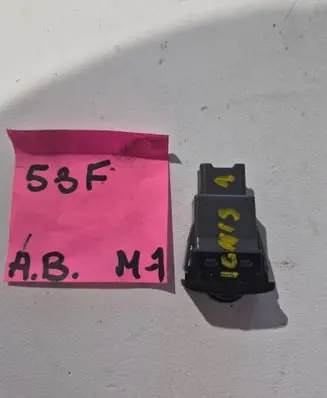 Suzuki Ignis Other switches/knobs/shifts 23255