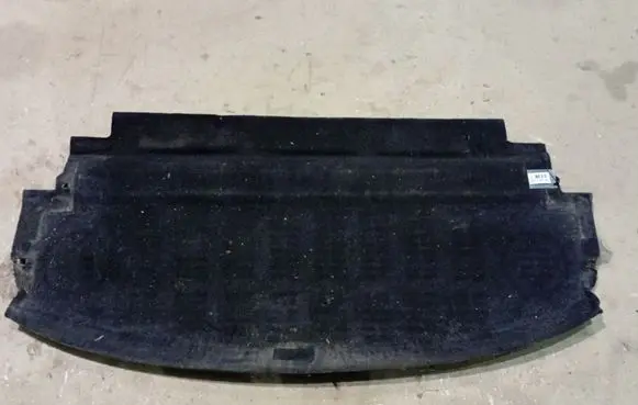 Volkswagen PASSAT B3 Parcel shelf 