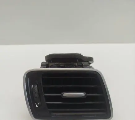 Volkswagen PASSAT B7 Dashboard side air vent grill/cover trim S0911138