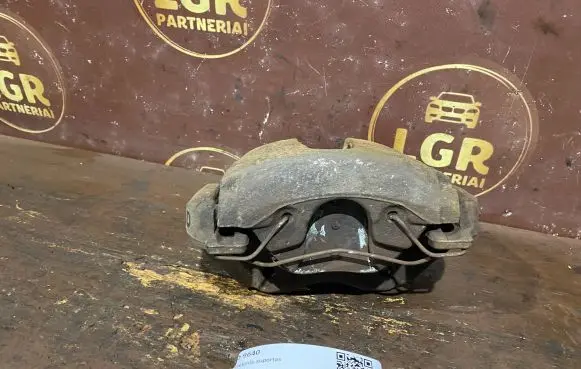 Volvo S40 Front brake caliper 738278