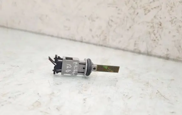 Volkswagen PASSAT B6 Interior temperature sensor 1K0907543E
