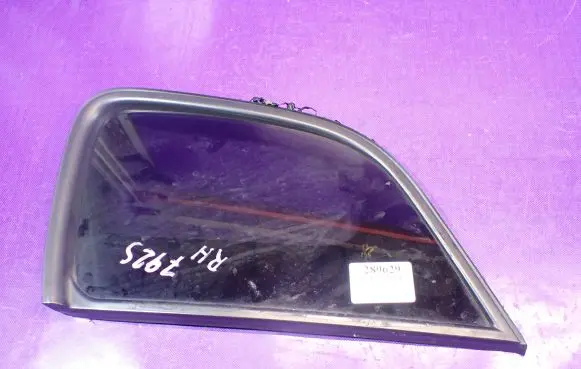 Hyundai Tucson JM Rear side window