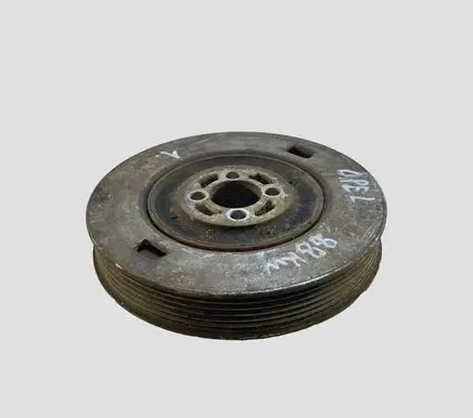 Opel Zafira B Crankshaft pulley 55196301