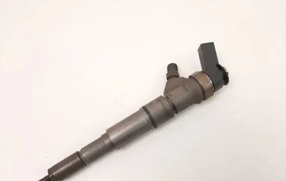 BMW 5 E60 E61 Fuel injector 7794652 0445110212 8ZTABN7R