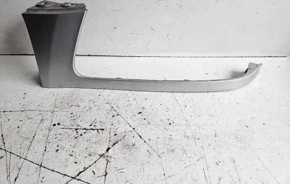 Subaru Forester SG Under headlight/headlamp trim 