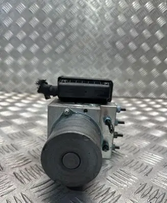 BMW 5 F10 F11 ABS Pump 6868339 6868341