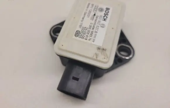 Audi A4 S4 B7 8E 8H ESP acceleration yaw rate sensor 8E0907637B 3005255 0265005618