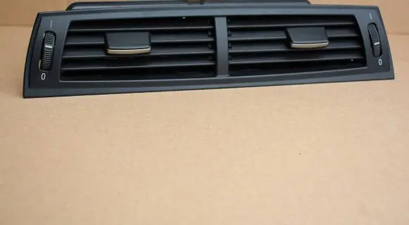 BMW Z4 E85 E86 Dash center air vent grill 7025630