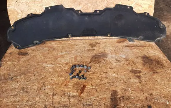 Volkswagen Transporter - Caravelle T5 Engine bonnet/hood sound/heat insulation 