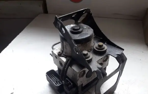 Ford Galaxy ABS Pump 1J0907379P