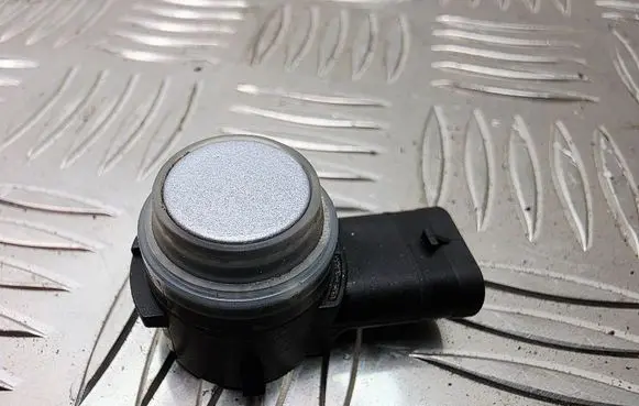 Mercedes-Benz E W213 Parking PDC sensor A0009055504