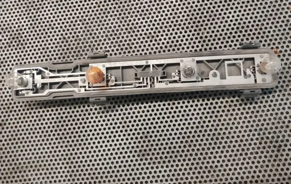 Mercedes-Benz Vito Viano W639 Tail light bulb cover holder