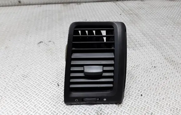 Honda Accord Dashboard side air vent grill/cover trim