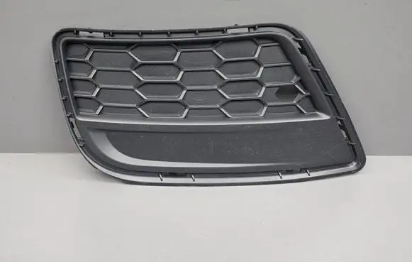 BMW X3 F25 Front bumper lower grill 8050445 47177