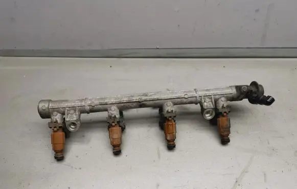 Fuel injectors set