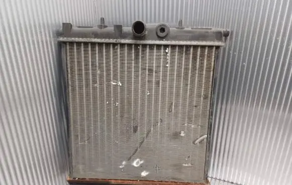 Hyundai Santa Fe Coolant radiator 16AW0005