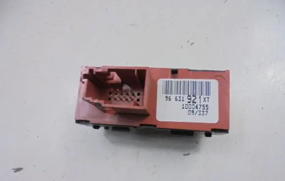 Citroen C3 Picasso ESP (stability program) switch 96631921XT