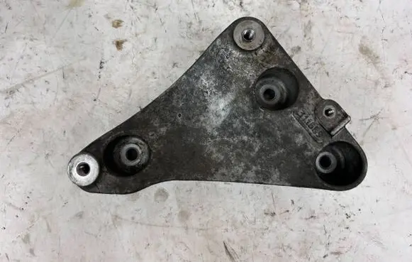 Maserati Levante Engine mounting bracket 311689
