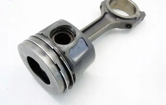 Ford Mondeo Mk III Piston with connecting rod H268X