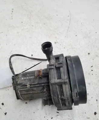 BMW 5 E39 Intake resonator 1433959