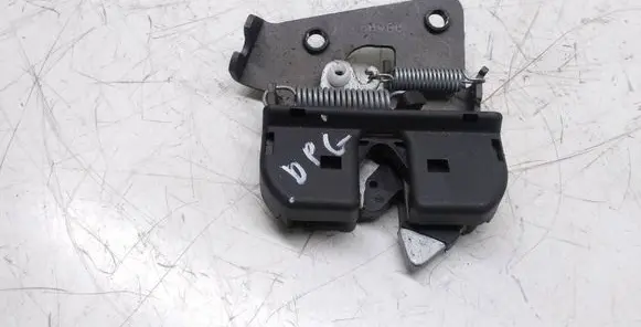 BMW 1 E82 E88 Seat back rest lock catch 712864