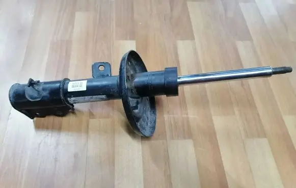 Peugeot 508 Front shock absorber/damper 9676831880 5208Y7 1675682080