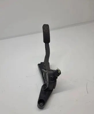 Jaguar F-Pace Accelerator throttle pedal HK839F836CA