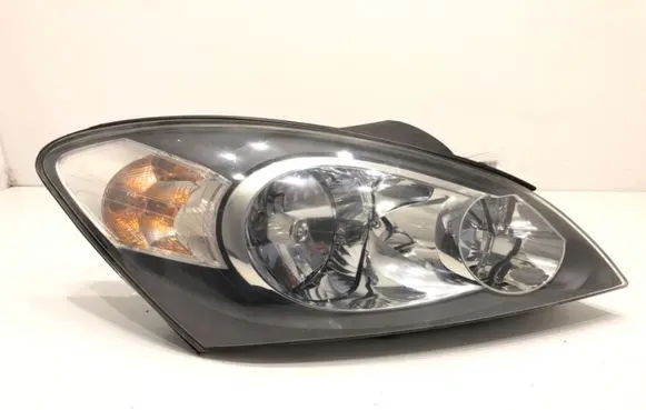 KIA Pro Cee'd I Headlight/headlamp 92102-1H500