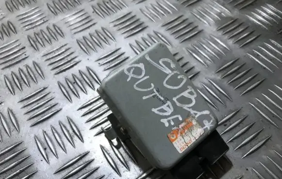 Subaru Legacy Other control units/modules 1049930301 104993-0301