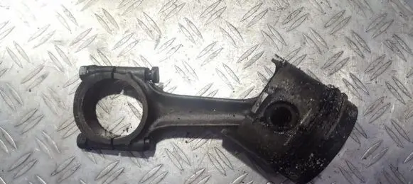 Citroen Berlingo Piston with connecting rod